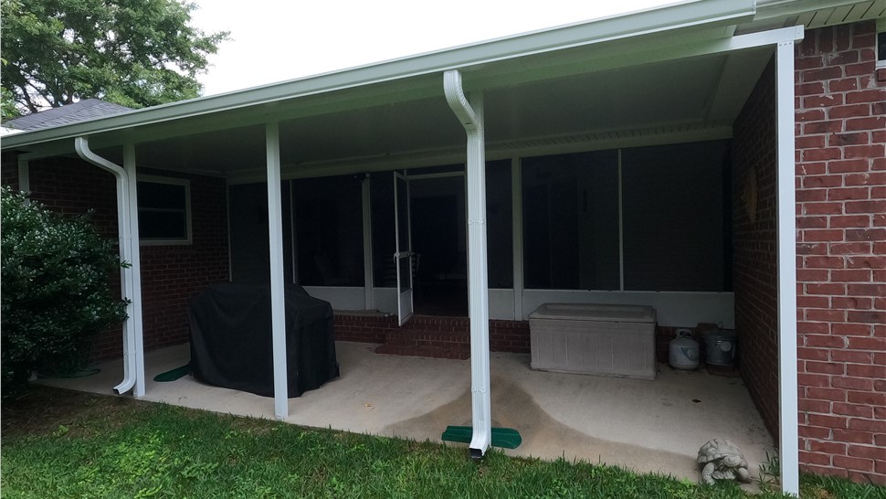 Sunrooms & Enclosures Project in Crestview, FL by Hometown Contractors, Inc.