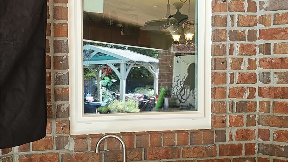 Windows & Doors Project in Navarre, FL by Hometown Contractors, Inc.