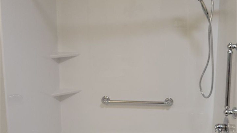 Tubs & Showers, Tubs & Showers Project in Crestview, FL by Hometown Contractors, Inc.