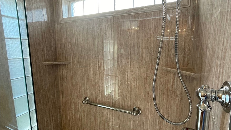 Tubs & Showers, Tubs & Showers Project in Pensacola, FL by Hometown Contractors, Inc.