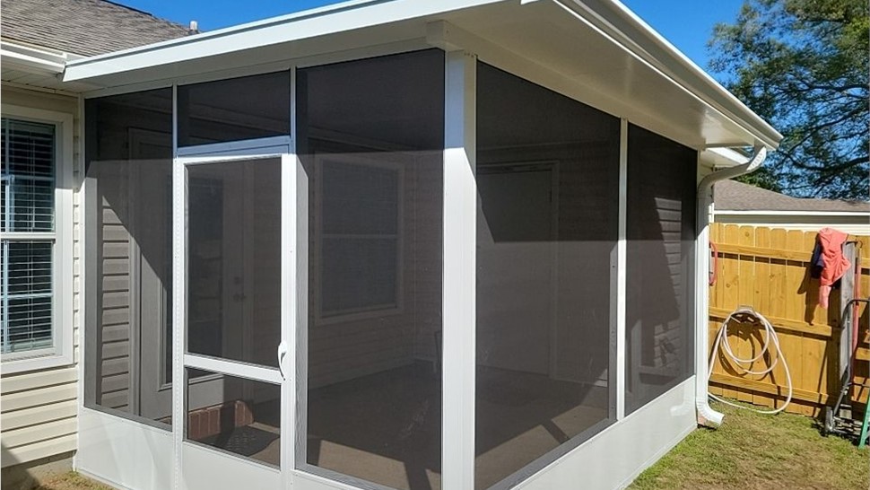 Sunrooms & Enclosures Project in Cantonment, FL by Hometown Contractors, Inc.