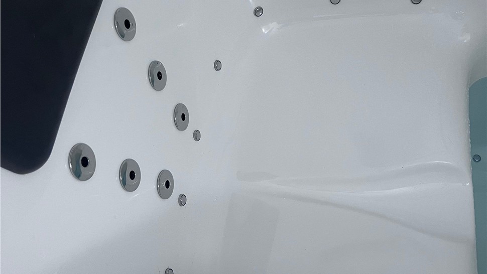 Tubs & Showers Project in Pensacola, FL by Hometown Contractors, Inc.