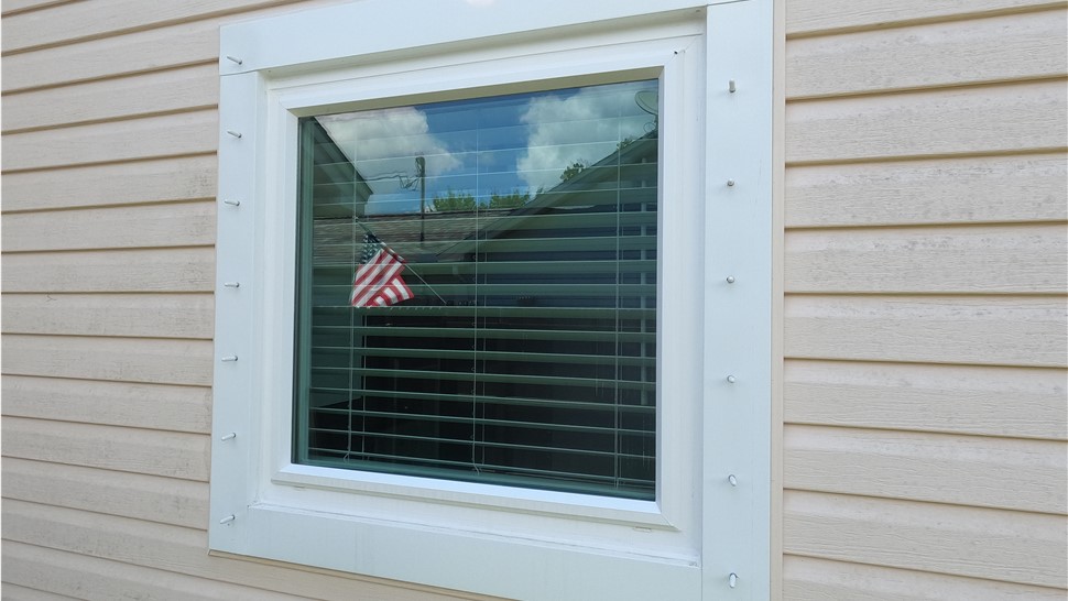 Windows & Doors Project in Navarre, FL by Hometown Contractors, Inc.