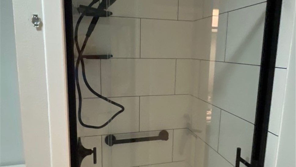 Tubs & Showers Project in Pensacola, FL by Hometown Contractors, Inc.