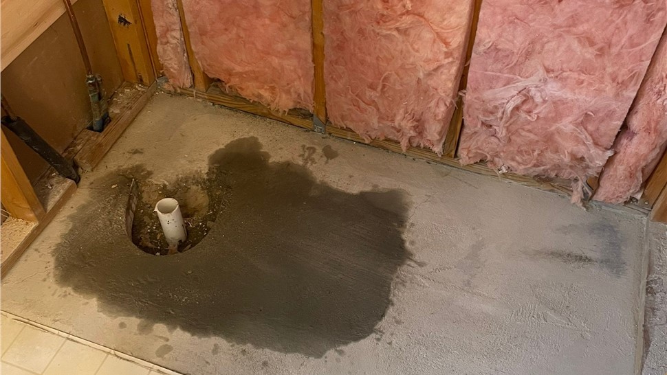 Tubs & Showers, Tubs & Showers Project in Crestview, FL by Hometown Contractors, Inc.