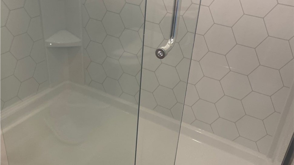 Tubs & Showers Project in Fort Walton Beach, FL by Hometown Contractors, Inc.