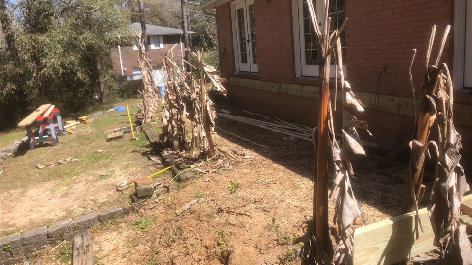 Sunrooms & Enclosures Project in Crestview, FL by Hometown Contractors, Inc.