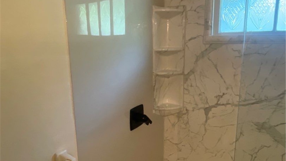 Tubs & Showers Project in Pensacola, FL by Hometown Contractors, Inc.