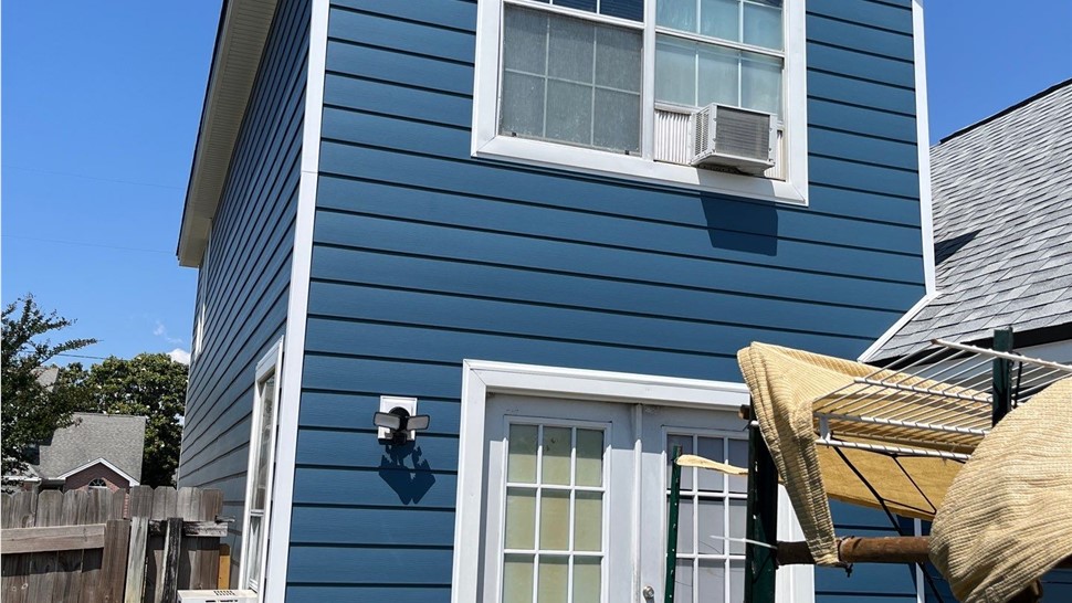 Windows & Doors Project in Mary Esther, FL by Hometown Contractors, Inc.