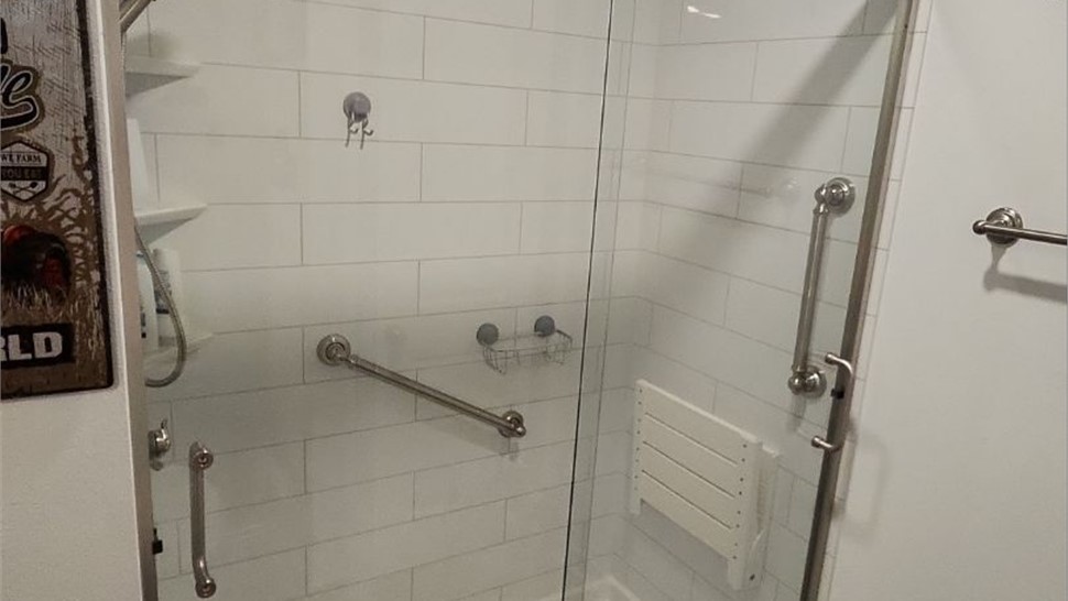 Tubs & Showers Project in Bay Minette, AL by Hometown Contractors, Inc.