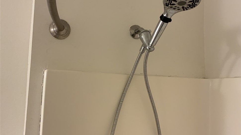 Tubs & Showers, Tubs & Showers Project in Niceville, FL by Hometown Contractors, Inc.