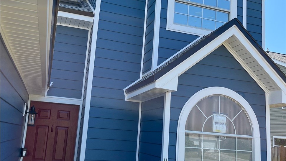 Windows & Doors Project in Mary Esther, FL by Hometown Contractors, Inc.