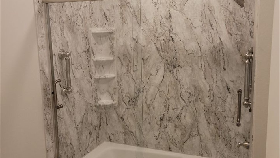 Tubs & Showers Project in Destin, FL by Hometown Contractors, Inc.