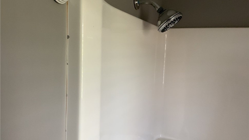 Tubs & Showers, Tubs & Showers Project in Bay Minette, AL by Hometown Contractors, Inc.