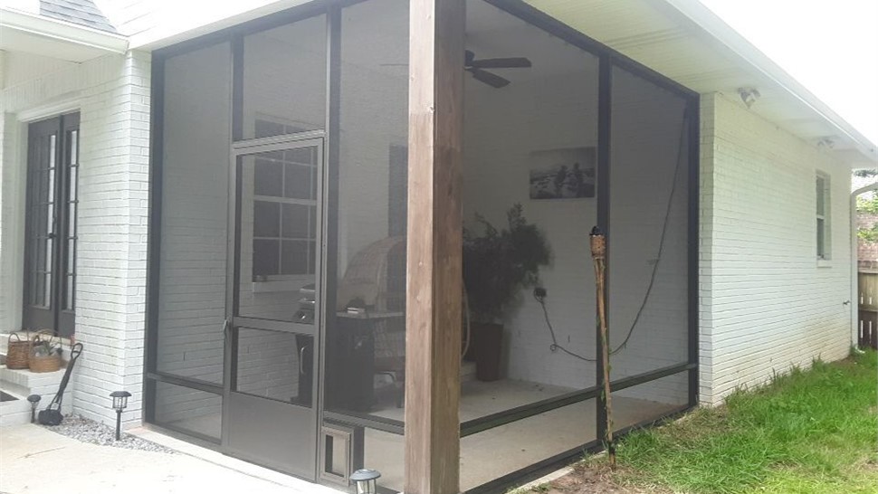 Sunrooms & Enclosures Project in Crestview, FL by Hometown Contractors, Inc.