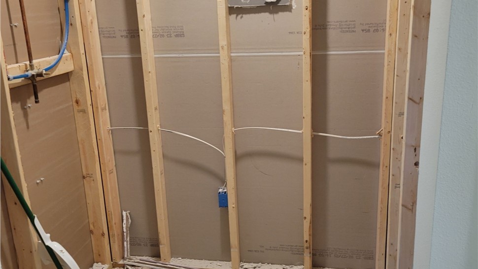 Tubs & Showers, Tubs & Showers Project in Milton, FL by Hometown Contractors, Inc.