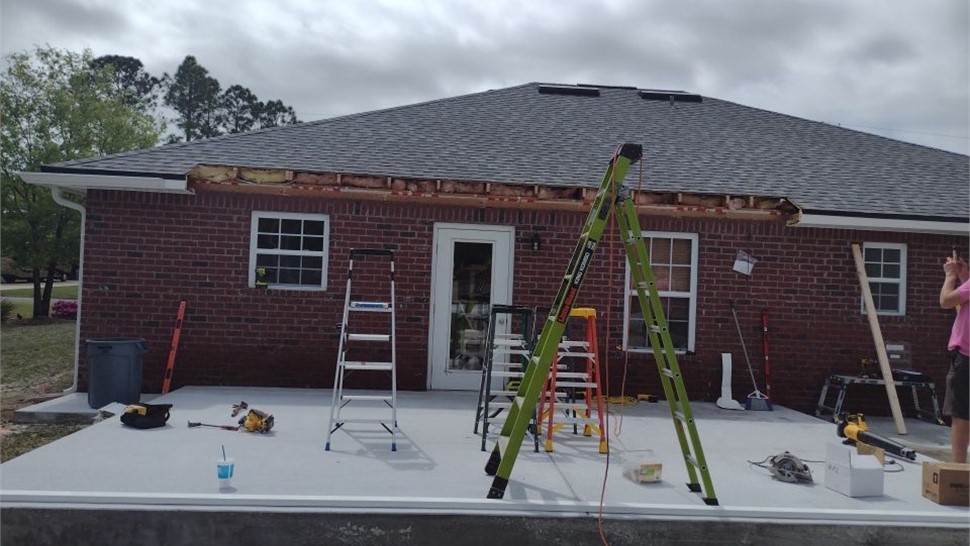 Sunrooms & Enclosures Project in Navarre, FL by Hometown Contractors, Inc.
