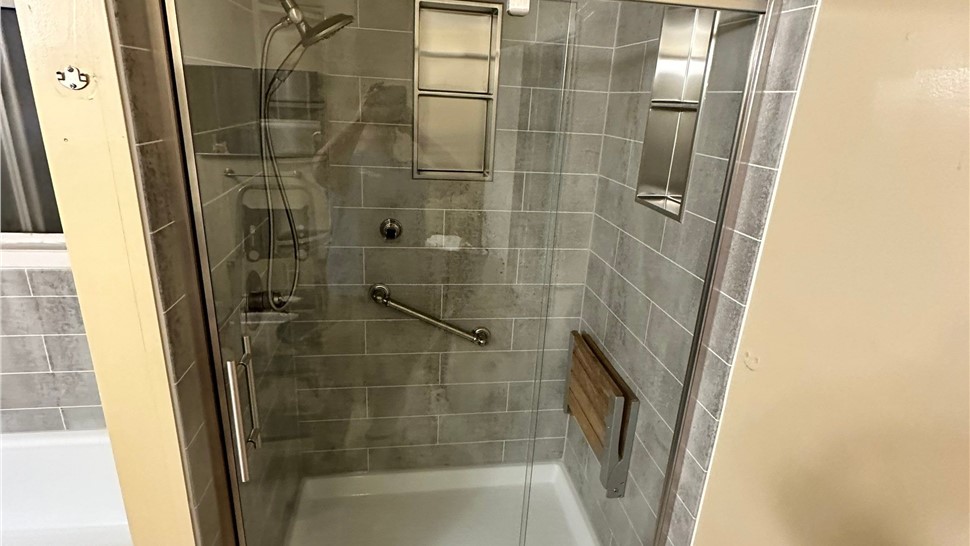 Tubs & Showers Project in Fort Walton Beach, FL by Hometown Contractors, Inc.