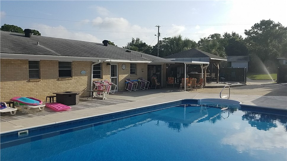 Sunrooms & Enclosures Project in Pensacola, FL by Hometown Contractors, Inc.