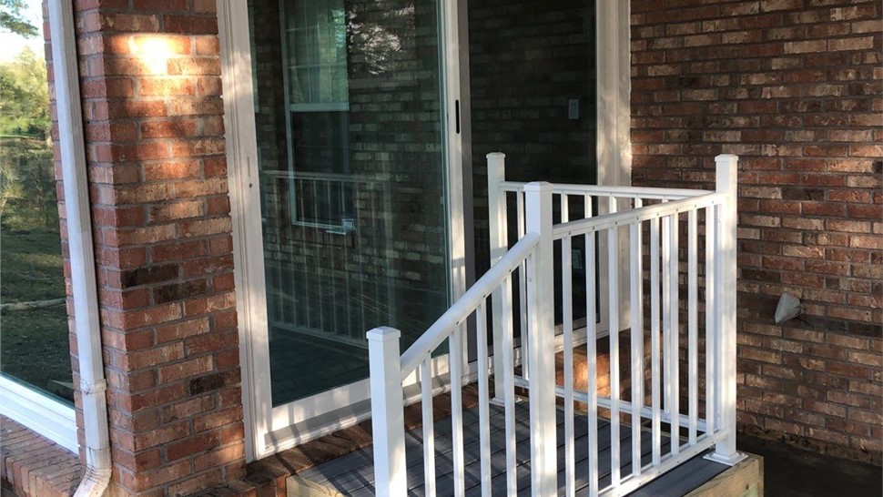 Sunrooms & Enclosures Project in Crestview, FL by Hometown Contractors, Inc.