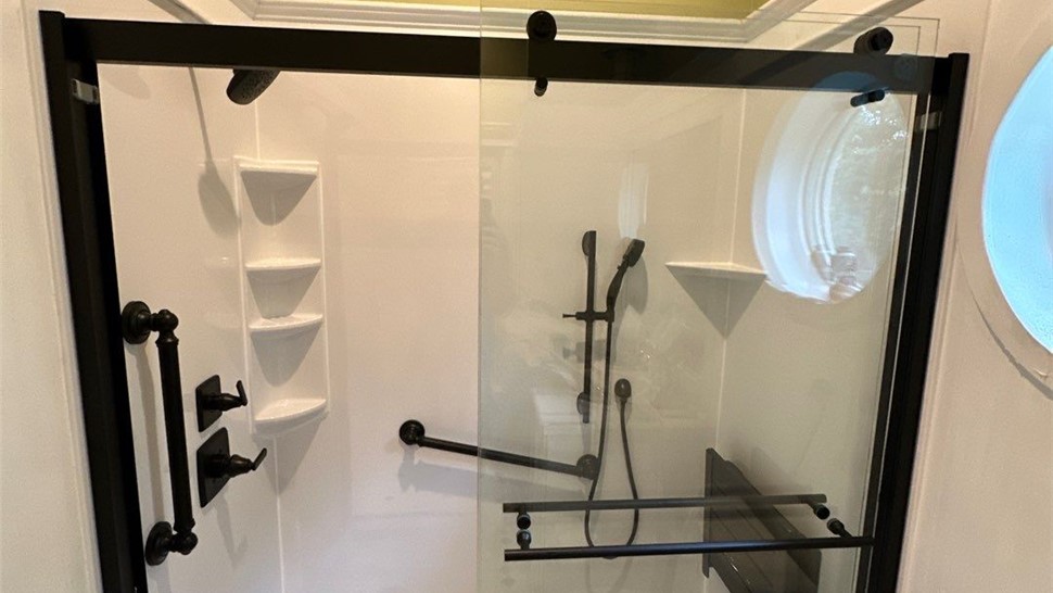 Tubs & Showers Project in Santa Rosa Beach, FL by Hometown Contractors, Inc.