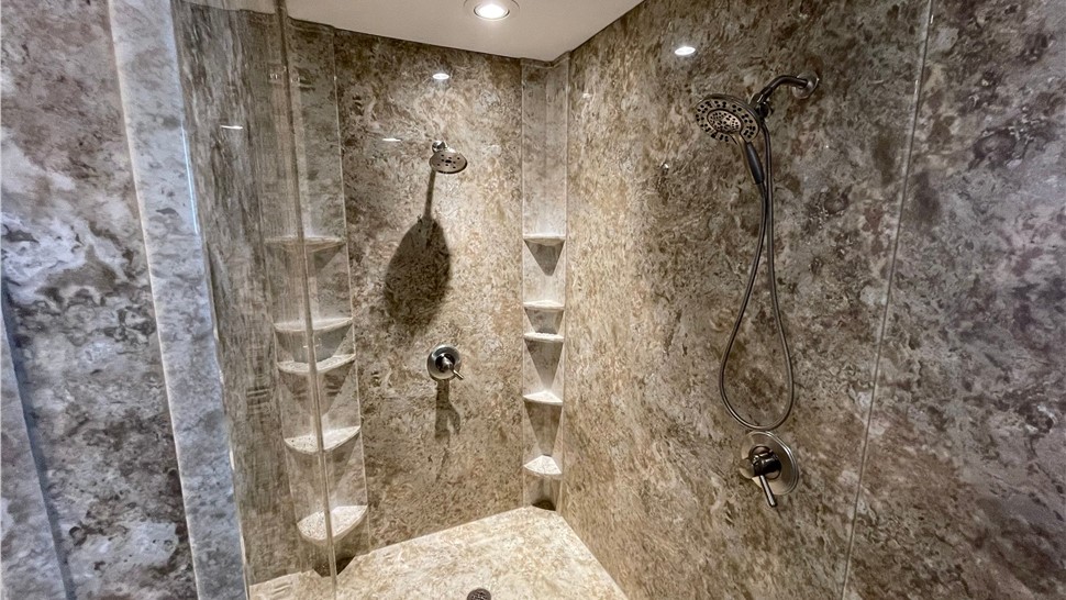 Tubs & Showers, Tubs & Showers Project in Mary Esther, FL by Hometown Contractors, Inc.