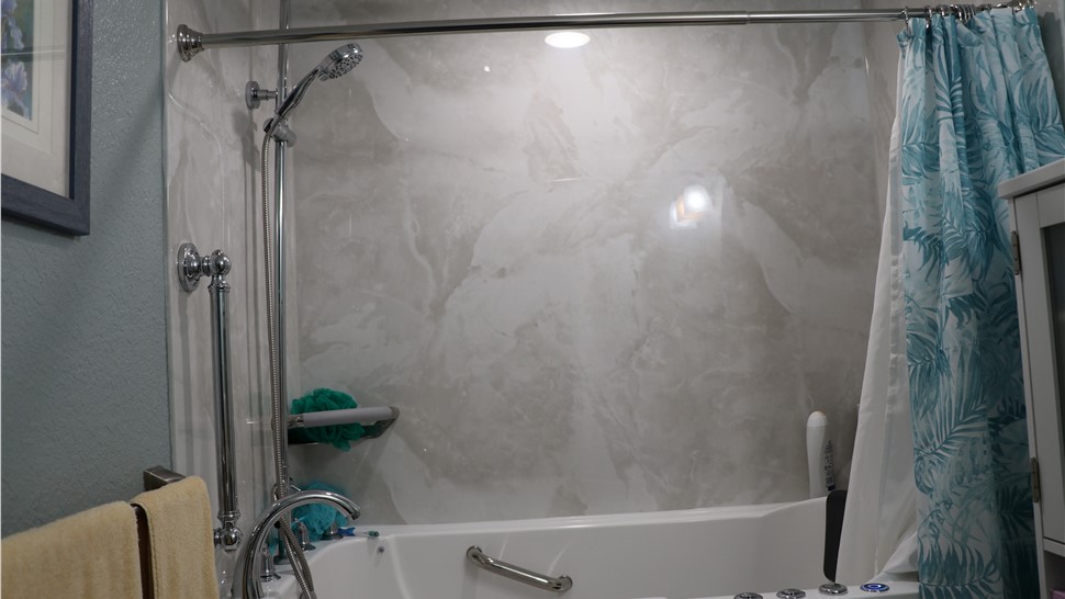 Tubs & Showers, Tubs & Showers Project in Milton, FL by Hometown Contractors, Inc.