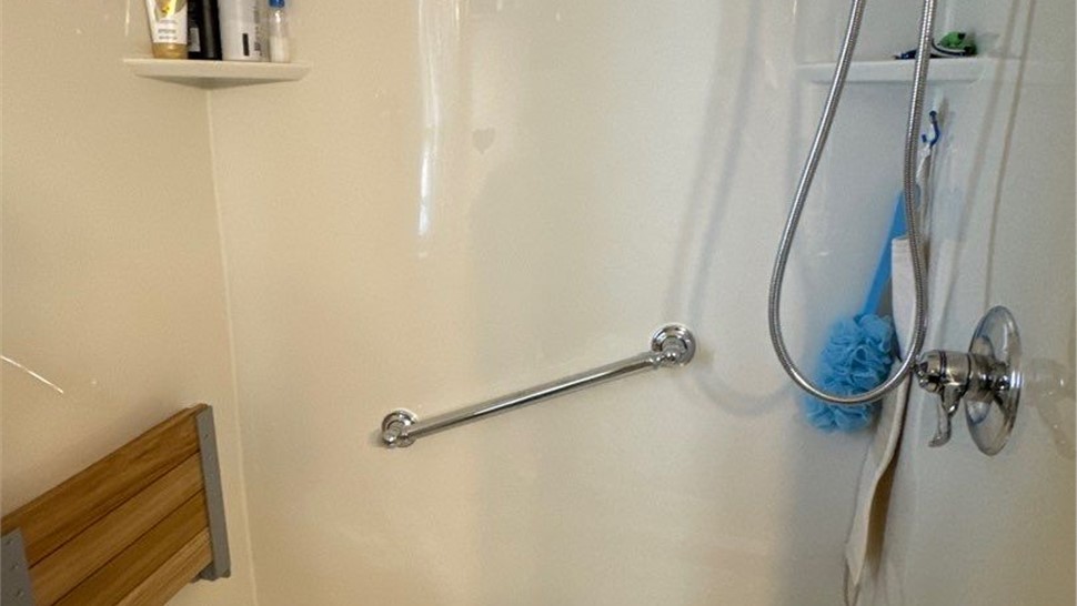 Tubs & Showers Project in Pensacola, FL by Hometown Contractors, Inc.