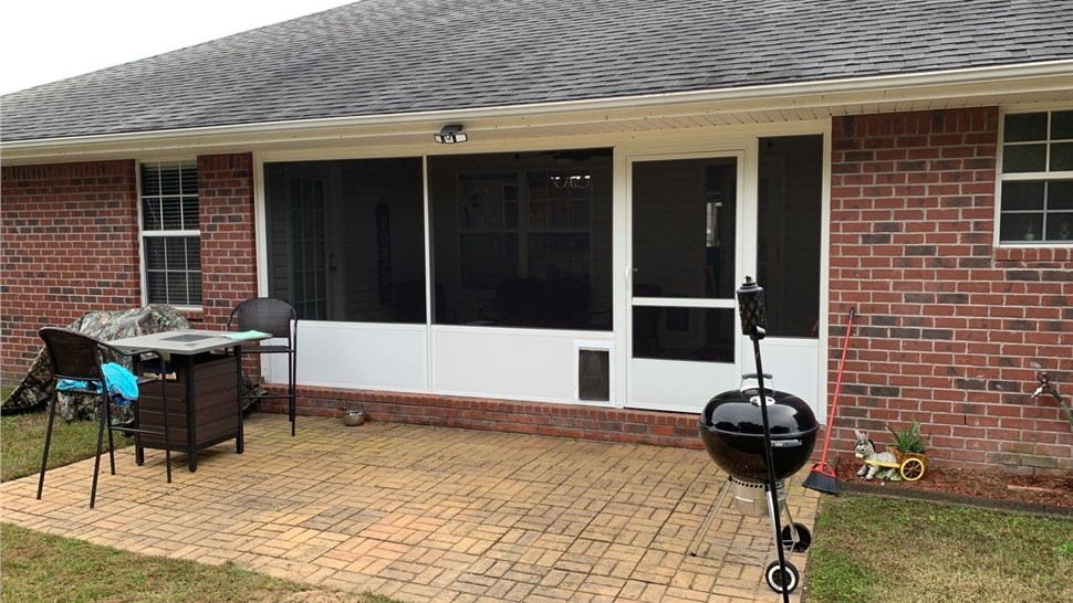Sunrooms & Enclosures Project in Crestview, FL by Hometown Contractors, Inc.