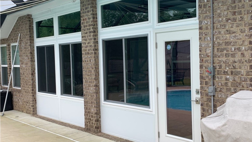 Sunrooms & Enclosures Project in Milton, FL by Hometown Contractors, Inc.