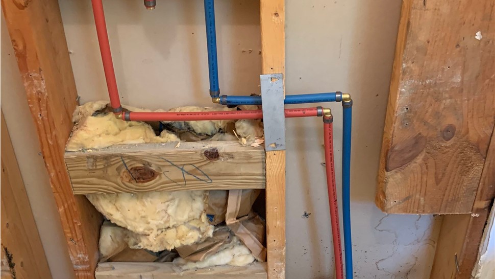 Tubs & Showers Project in Milton, FL by Hometown Contractors, Inc.