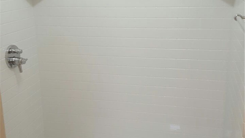 Tubs & Showers, Tubs & Showers Project in Crestview, FL by Hometown Contractors, Inc.