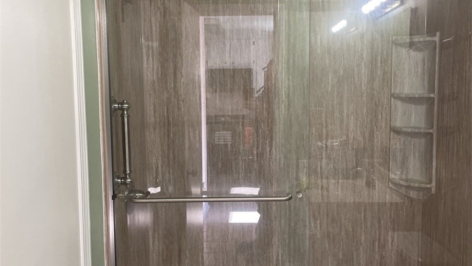 Tubs & Showers, Tubs & Showers Project in Gulf Shores, AL by Hometown Contractors, Inc.