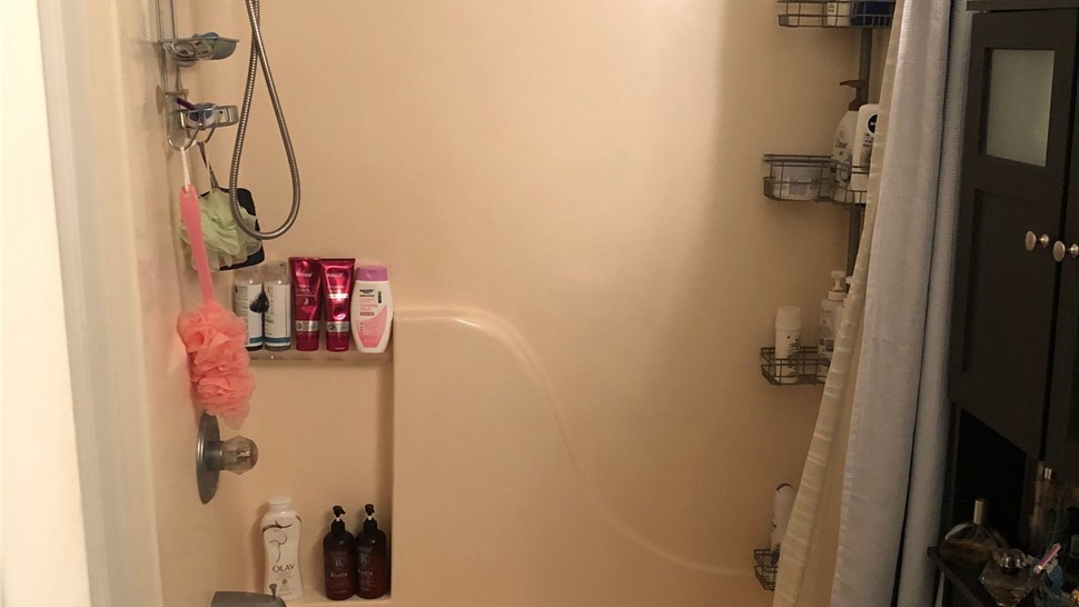 Tubs & Showers, Tubs & Showers Project in Crestview, FL by Hometown Contractors, Inc.