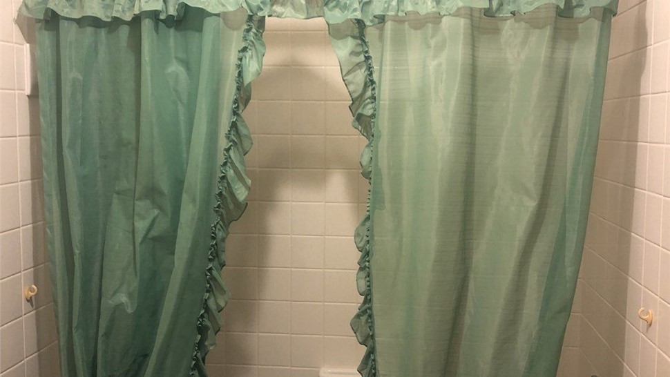 Tubs & Showers, Tubs & Showers Project in Pensacola, FL by Hometown Contractors, Inc.