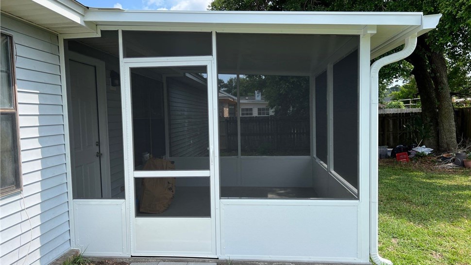 Sunrooms & Enclosures Project in Pensacola, FL by Hometown Contractors, Inc.