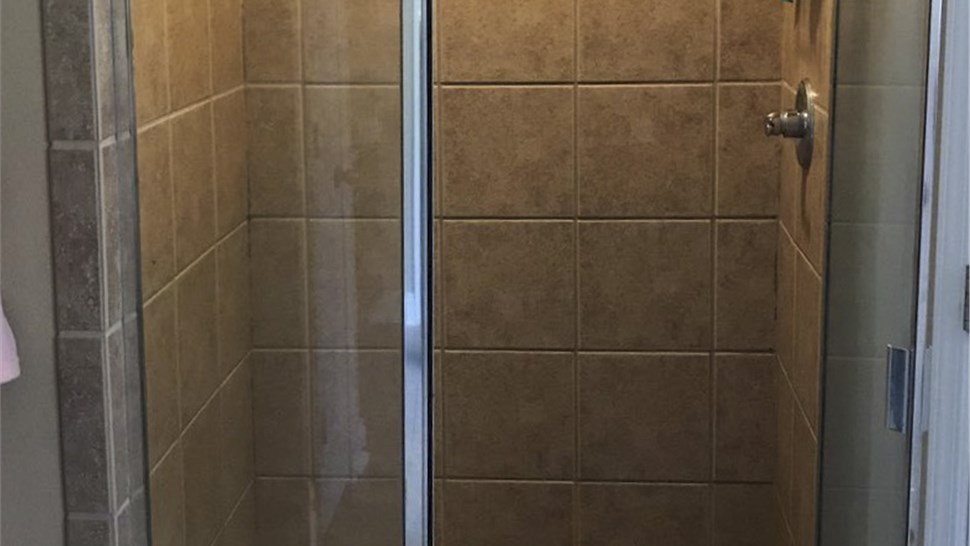 Tubs & Showers, Tubs & Showers Project in Milton, FL by Hometown Contractors, Inc.