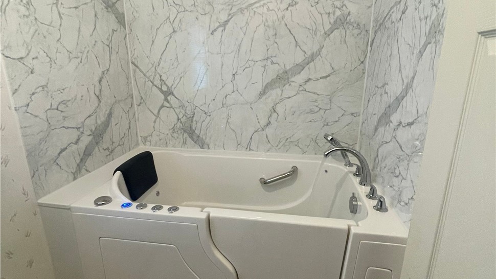 Tubs & Showers Project in Pace, FL by Hometown Contractors, Inc.