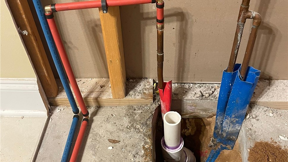 Tubs & Showers, Tubs & Showers Project in Valparaiso, FL by Hometown Contractors, Inc.