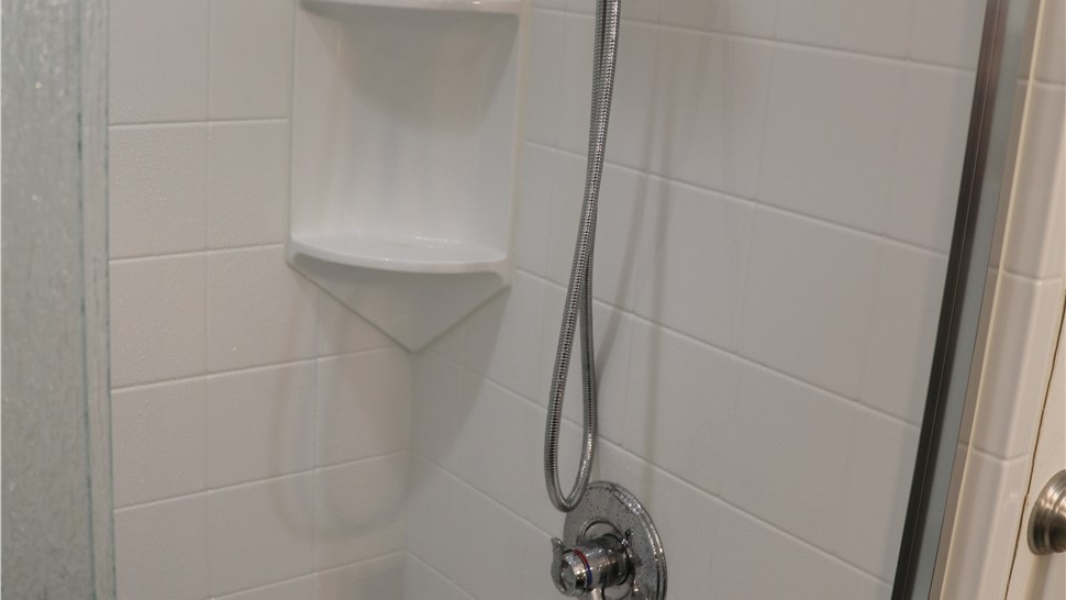 Tubs & Showers, Tubs & Showers Project in Fairhope, AL by Hometown Contractors, Inc.