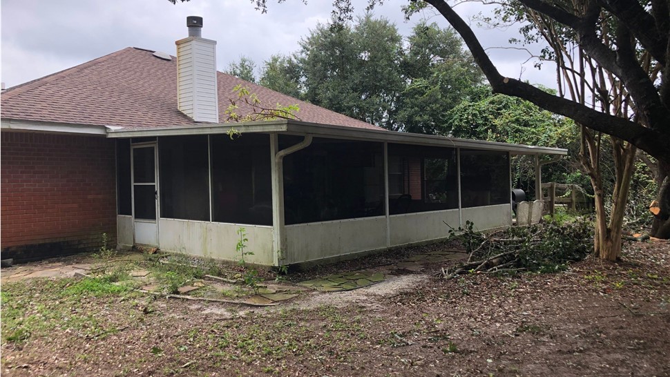 Sunrooms & Enclosures Project in Navarre, FL by Hometown Contractors, Inc.