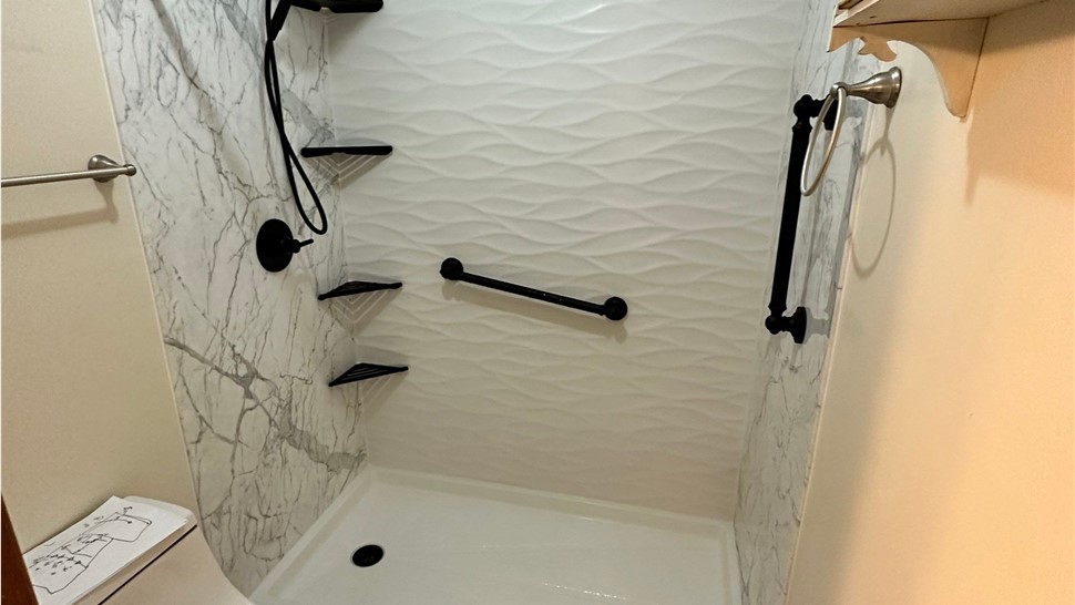 Tubs & Showers Project in Milton, FL by Hometown Contractors, Inc.