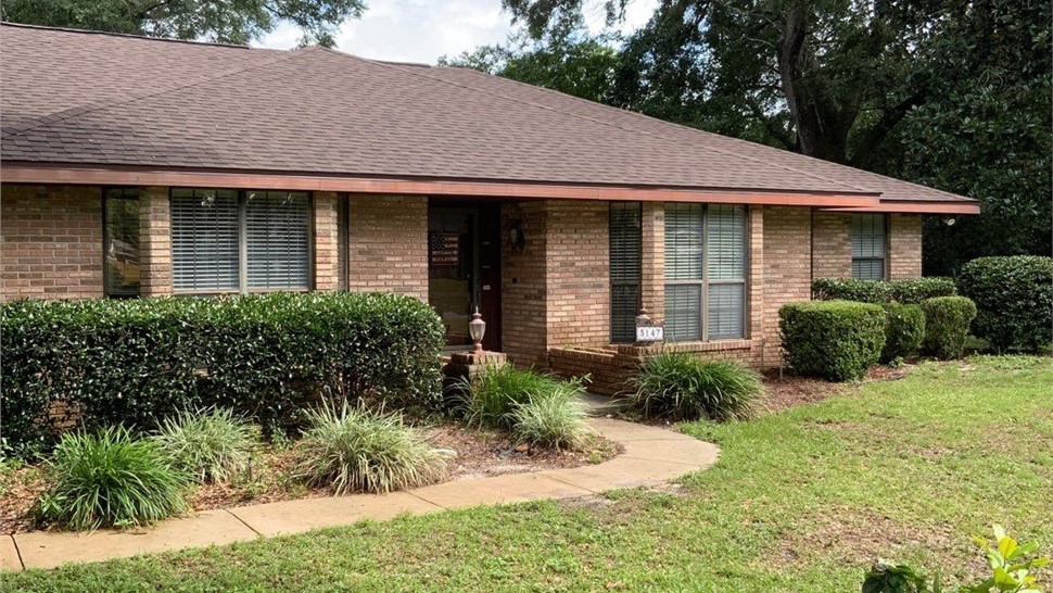 Windows & Doors, Windows & Doors Project in Navarre, FL by Hometown Contractors, Inc.