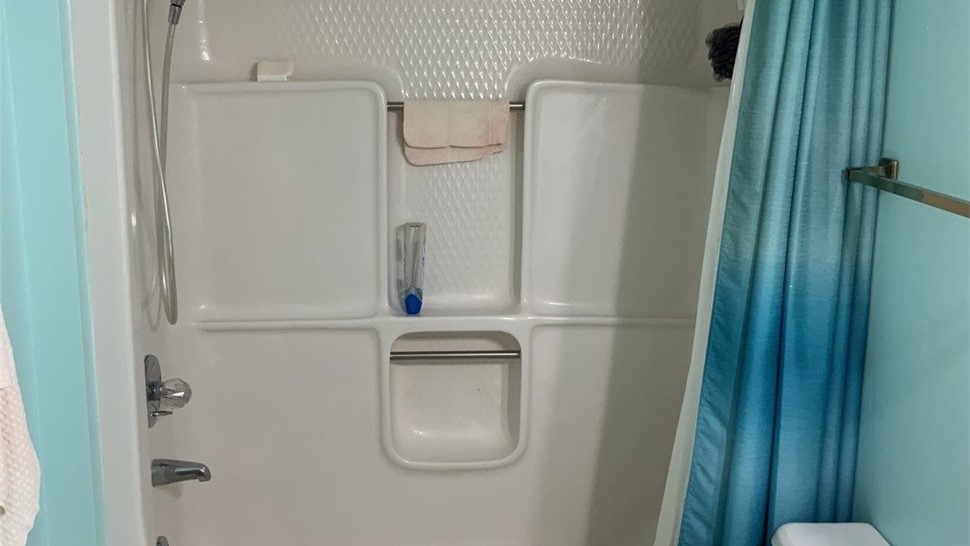 Tubs & Showers, Tubs & Showers Project in Milton, FL by Hometown Contractors, Inc.