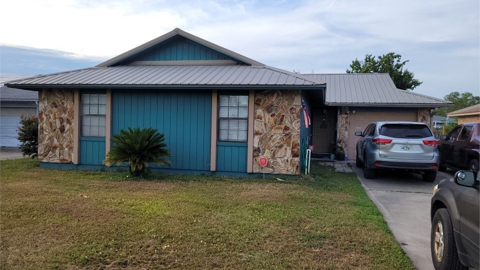 Windows & Doors, Windows & Doors Project in Lynn Haven, FL by Hometown Contractors, Inc.