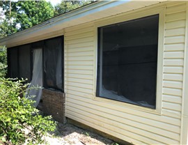 Sunrooms & Enclosures Project in Crestview, FL by Hometown Contractors, Inc.