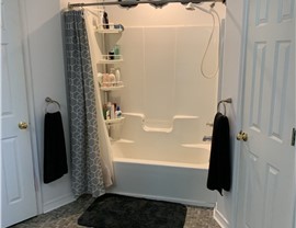 Tubs & Showers, Tubs & Showers Project in Milton, FL by Hometown Contractors, Inc.