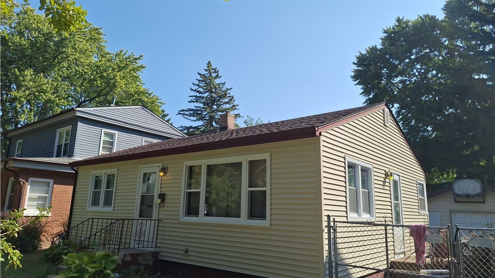 Gutters, Roofing, Roofing Replacement, Siding Project in Zion, IL by Horizon Restoration