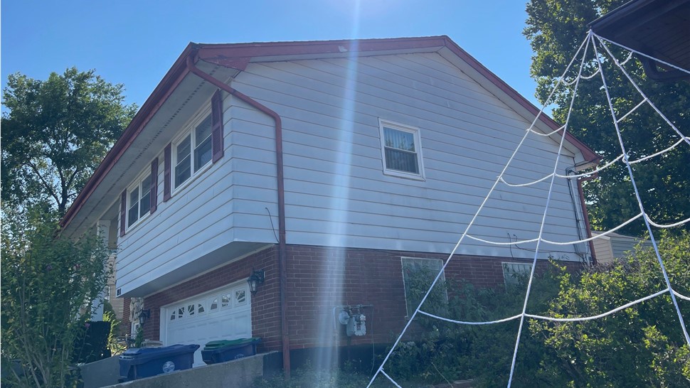 Gutters, Siding Project in Hickory Hills, IL by Horizon Restoration