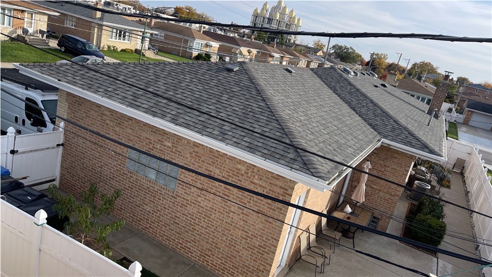 CertainTeed Roofing: Weathered Wood